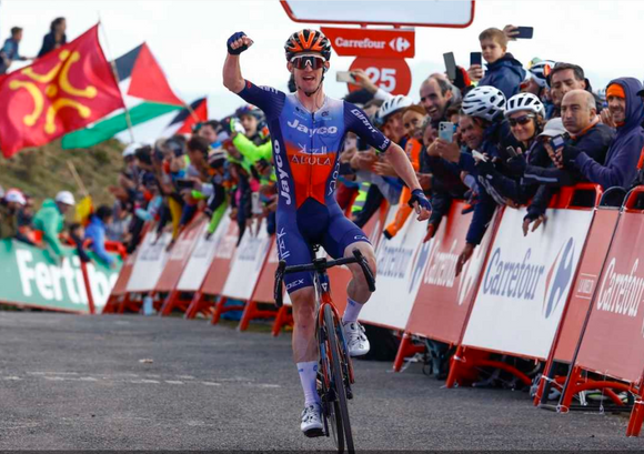 Dunbar's Second Vuelta Stage Win Makes it 5 for Giant!